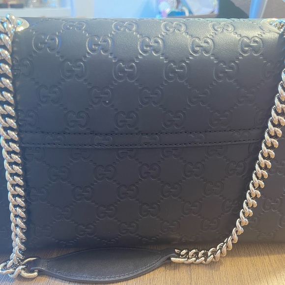Gucci EMILY GUCCISSIMA CHAIN SHOULDER BAG - Picture 8 of 11